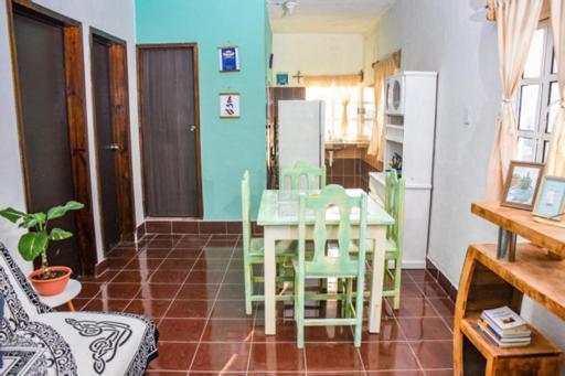 Departamentos Cerca De Ferry Holbox Hotell Eksteriør bilde